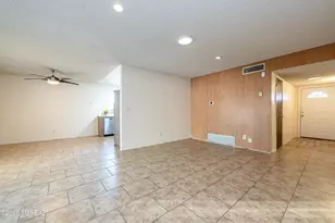 3485 W Horizon Hills Dr, Tucson, AZ 85741 - Photo 9