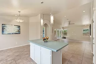8967 E Marci Lynne Way, Tucson, AZ 85747 - Photo 9