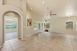 8967 E Marci Lynne Way, Tucson, AZ 85747 - Photo 5