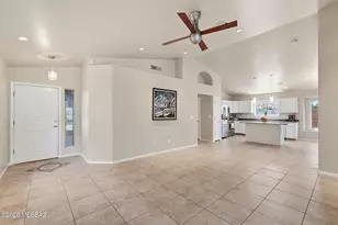8967 E Marci Lynne Way, Tucson, AZ 85747 - Photo 3