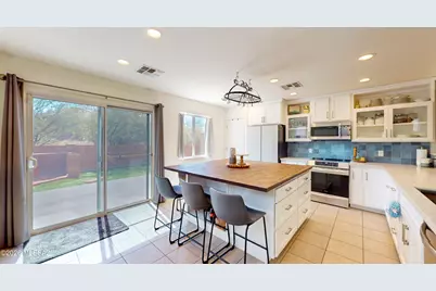 17212 S Mesa Shadows Drive, Vail, AZ 85641 - Photo 7