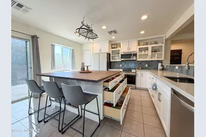 17212 S Mesa Shadows Drive, Vail, AZ 85641 - Photo 13