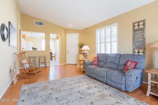 8078 W Morning Light Way, Tucson, AZ 85743 - Photo 7