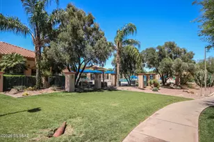 8078 W Morning Light Way, Tucson, AZ 85743 - Photo 21