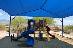 10880 E White Sage Dr, Tucson, AZ 85747 - Photo 37