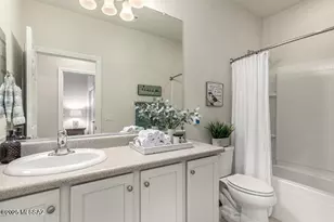 10880 E White Sage Dr, Tucson, AZ 85747 - Photo 27