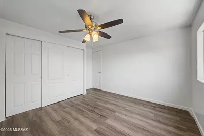5771 S Rafter R, Tucson, AZ 85757 - Photo 9