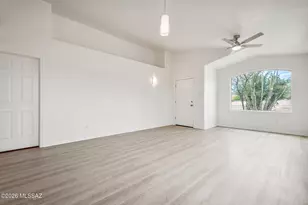 3705 W Tetakusim Rd, Tucson, AZ 85746 - Photo 9