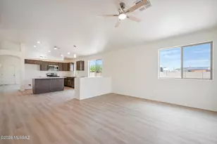 3705 W Tetakusim Rd, Tucson, AZ 85746 - Photo 17