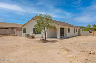 3705 W Tetakusim Rd, Tucson, AZ 85746 - Photo 7