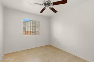 5845 S Torrence Dr, Tucson, AZ 85746 - Photo 13