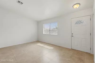 5845 S Torrence Drive, Tucson, AZ 85746 - Photo 5