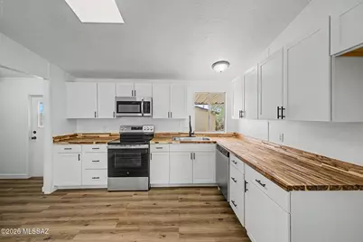 12507 W Easter Place, Tucson, AZ 85736 - Photo 9
