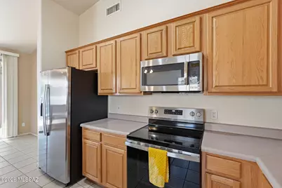 13853 N Bushwacker Place, Oro Valley, AZ 85755 - Photo 17