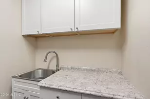 9796 E Rock Ridge Ct, Tucson, AZ 85749 - Photo 25