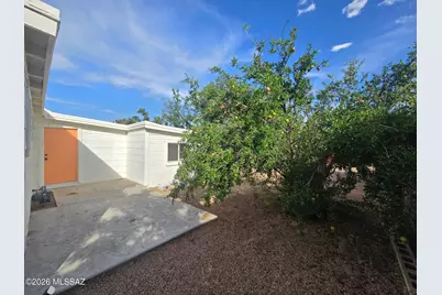 118 E Pinal Street, Huachuca City, AZ 85616 - Photo 5