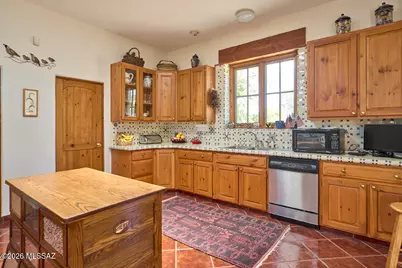 14075 S Sunglow Road, Pearce, AZ 85625 - Photo 13