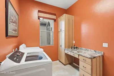 2208 W Bassett Peak Drive, Green Valley, AZ 85622 - Photo 33
