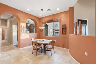 2208 W Bassett Peak Dr, Green Valley, AZ 85622 - Photo 17