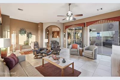 2208 W Bassett Peak Drive, Green Valley, AZ 85622 - Photo 21