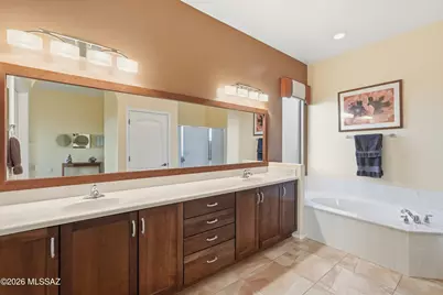 2208 W Bassett Peak Drive, Green Valley, AZ 85622 - Photo 27