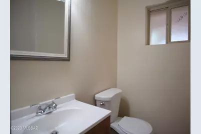 102 W District Street #1, Tucson, AZ 85714 - Photo 15