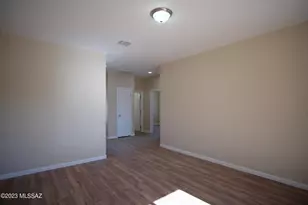 102 W District St, Tucson, AZ 85714 - Photo 5