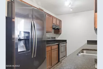 4873 E 17th Street, Tucson, AZ 85711 - Photo 9