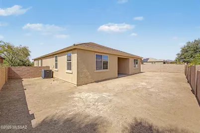 11231 W Copper Field Street, Marana, AZ 85658 - Photo 33