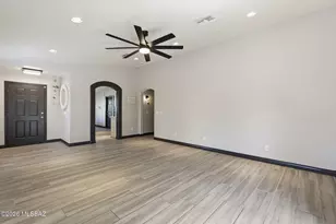 8350 N Austin Nikolas Ct, Tucson, AZ 85704 - Photo 3