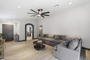 8350 N Austin Nikolas Ct, Tucson, AZ 85704 - Photo 5