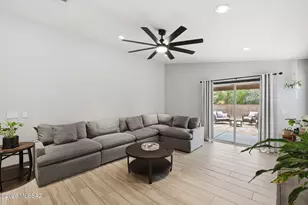 8350 N Austin Nikolas Ct, Tucson, AZ 85704 - Photo 5