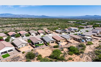 1622 W Cottonwood Bluffs Drive, Benson, AZ 85602 - Photo 47