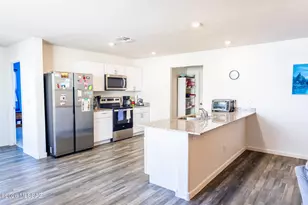 1622 W Cottonwood Blfs Dr, Benson, AZ 85602 - Photo 11