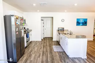 1622 W Cottonwood Blfs Dr, Benson, AZ 85602 - Photo 13
