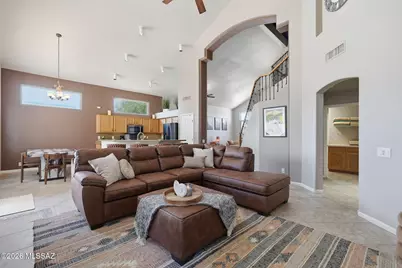 12884 N Pioneer Way, Oro Valley, AZ 85755 - Photo 9