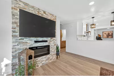 3681 W Potvin Lane, Tucson, AZ 85742 - Photo 17