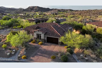 420 W Echo Point Place, Oro Valley, AZ 85755 - Photo 1