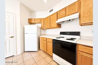 1519 N Paseo La Tinaja, Green Valley, AZ 85614 - Photo 11