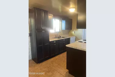 7299 E Freestone Drive, Tucson, AZ 85730 - Photo 3