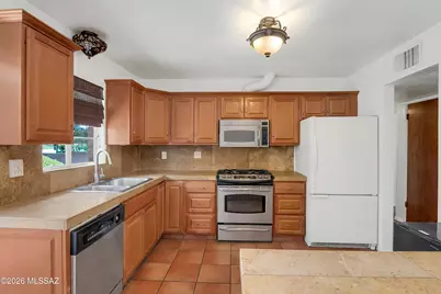4719 E Scarlett Street, Tucson, AZ 85711 - Photo 9