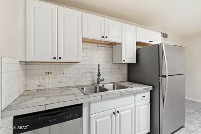 153 E Mountain Morning Drive, Tucson, AZ 85704 - Photo 5