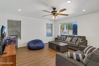 7979 E Maggie Court, Tucson, AZ 85715 - Photo 9