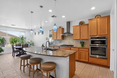 13745 E Poelstra Street, Vail, AZ 85641 - Photo 9