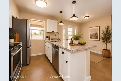 2061 S Sunburst Drive, Tucson, AZ 85748 - Photo 9