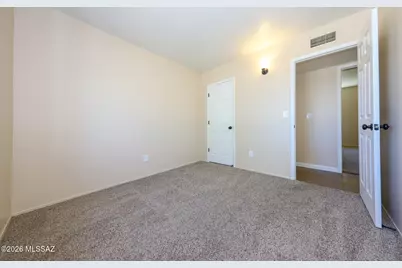 2061 S Sunburst Drive, Tucson, AZ 85748 - Photo 15