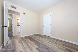 2061 S Sunburst Dr, Tucson, AZ 85748 - Photo 23