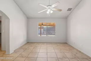 10125 E Domenic Ln, Tucson, AZ 85730 - Photo 21