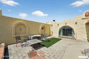 768 W Calle Del Ensalmo, Green Valley, AZ 85614 - Photo 3