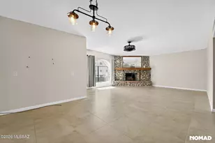 768 W Calle Del Ensalmo, Green Valley, AZ 85614 - Photo 5